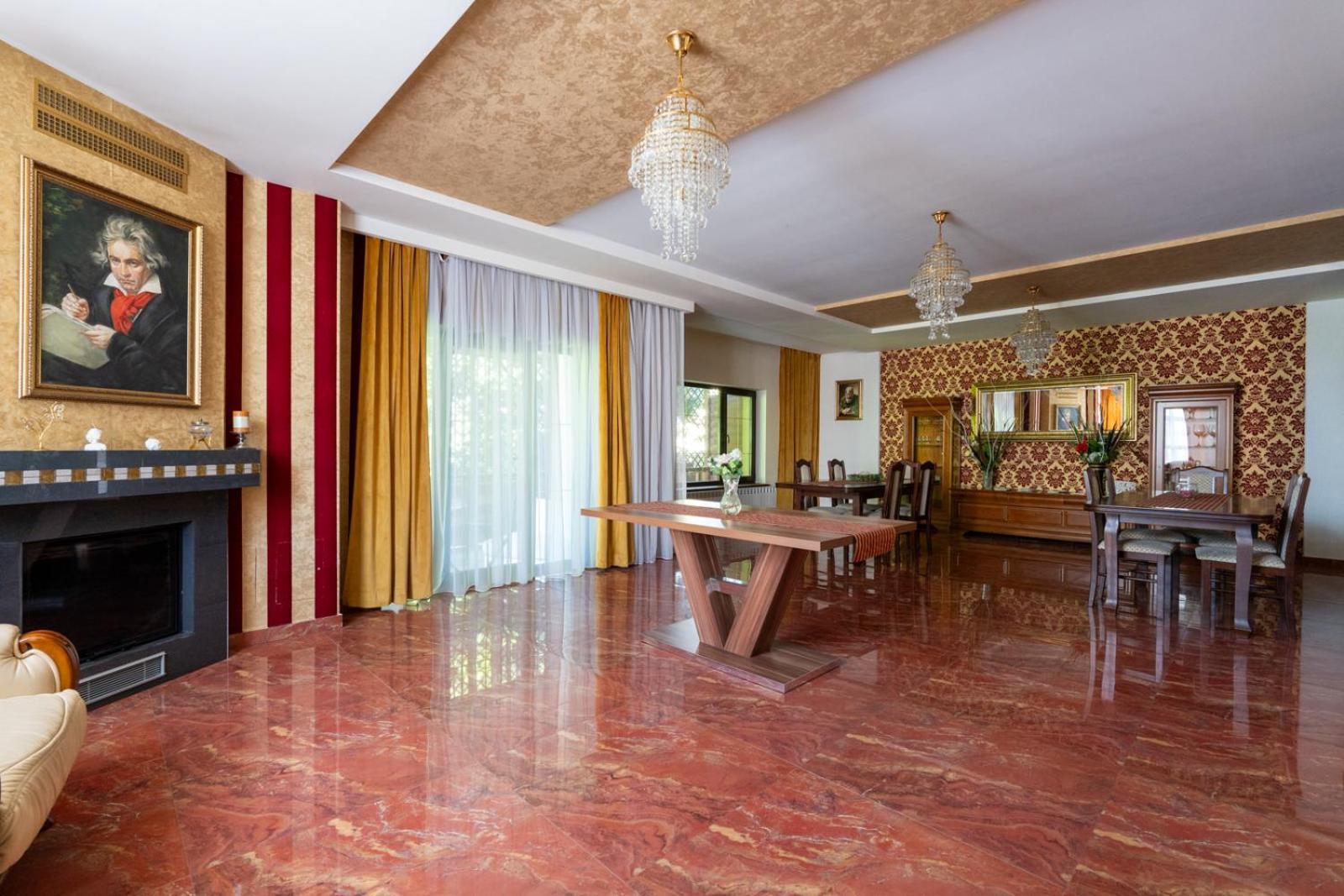 Farawayhomes Aparthotel Near Vienna Airport - Anytime Self Check-In 브루크 안 데어 라이타 외부 사진