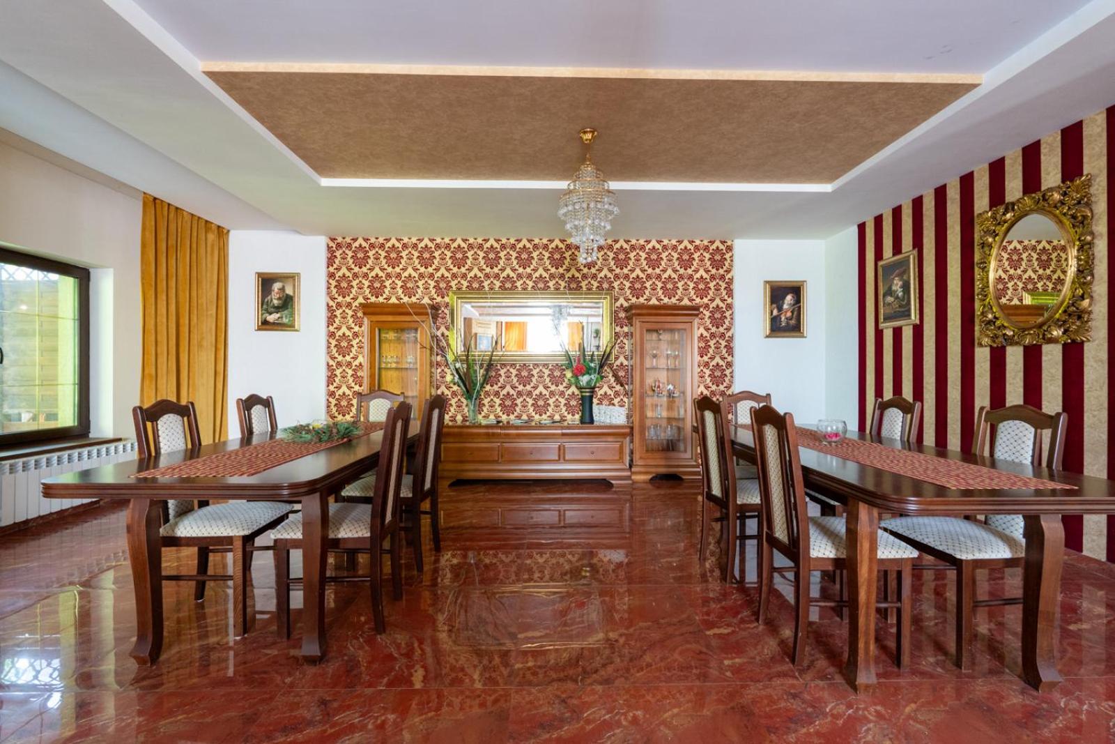 Farawayhomes Aparthotel Near Vienna Airport - Anytime Self Check-In 브루크 안 데어 라이타 외부 사진