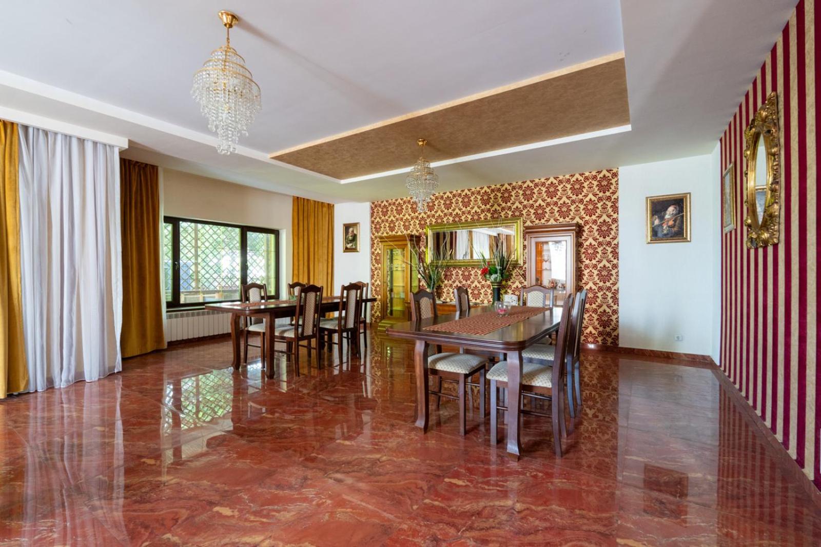 Farawayhomes Aparthotel Near Vienna Airport - Anytime Self Check-In 브루크 안 데어 라이타 외부 사진