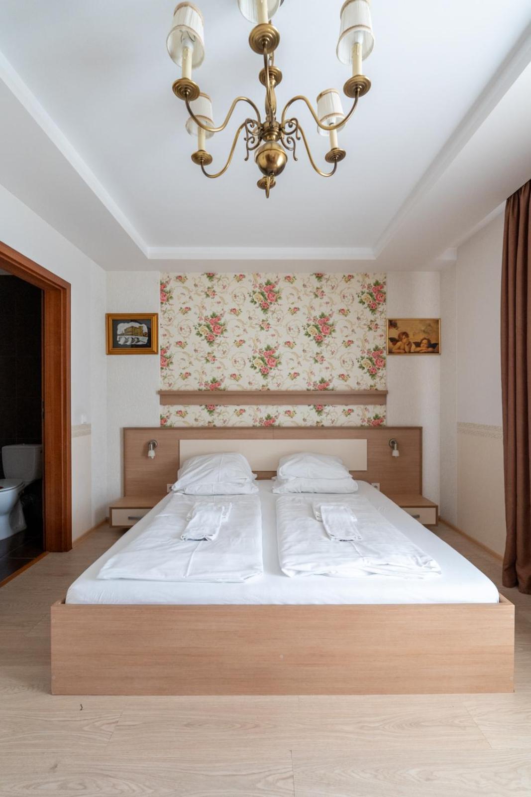 Farawayhomes Aparthotel Near Vienna Airport - Anytime Self Check-In 브루크 안 데어 라이타 외부 사진